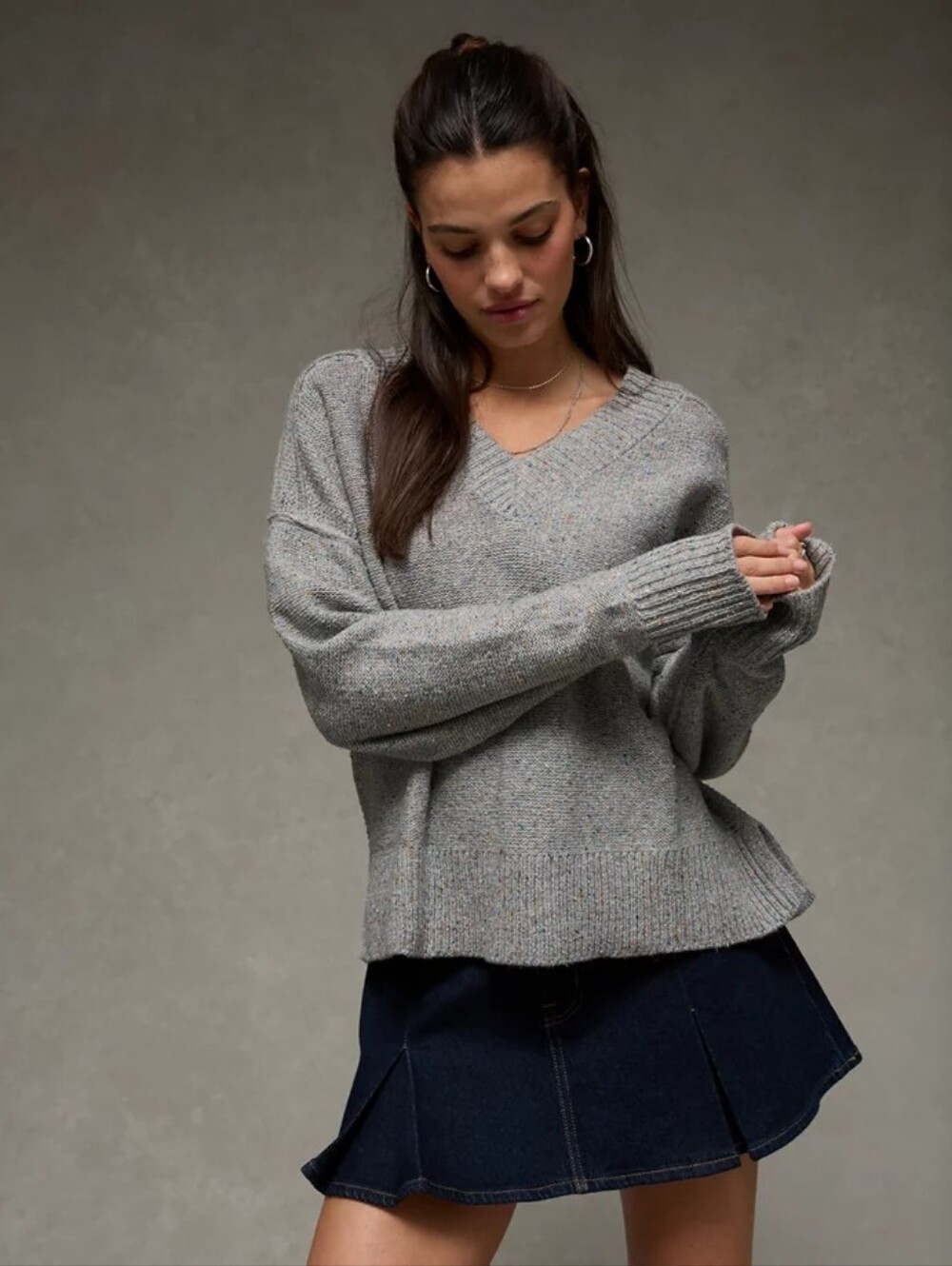 NWT AE Long Weekend V-Neck Sweater